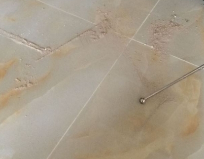 瑞金瓷砖空鼓维修公司分享粘合剂选择不当在瓷砖铺贴过程中可能导致以下问题